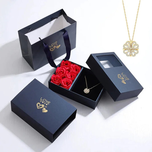 🌹 Love's Eternal Clover Heart Pendant - ELISERIE