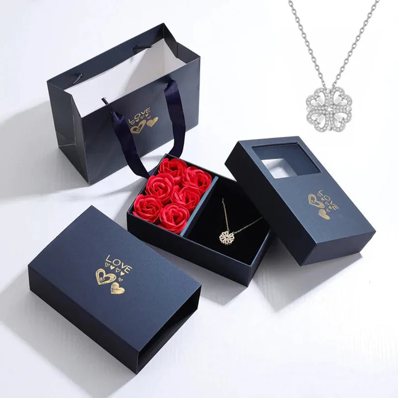 🌹 Love's Eternal Clover Heart Pendant - ELISERIE
