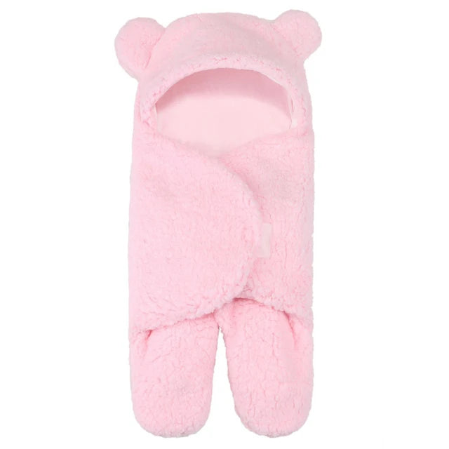 SnugglySoft Newborn Swaddle Haven - ELISERIE