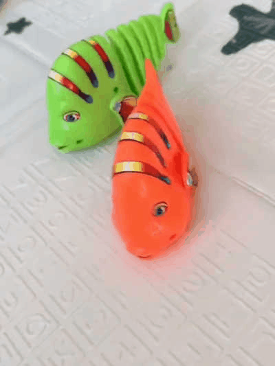 Fintastic Playtime Wiggle Fish - ELISERIE