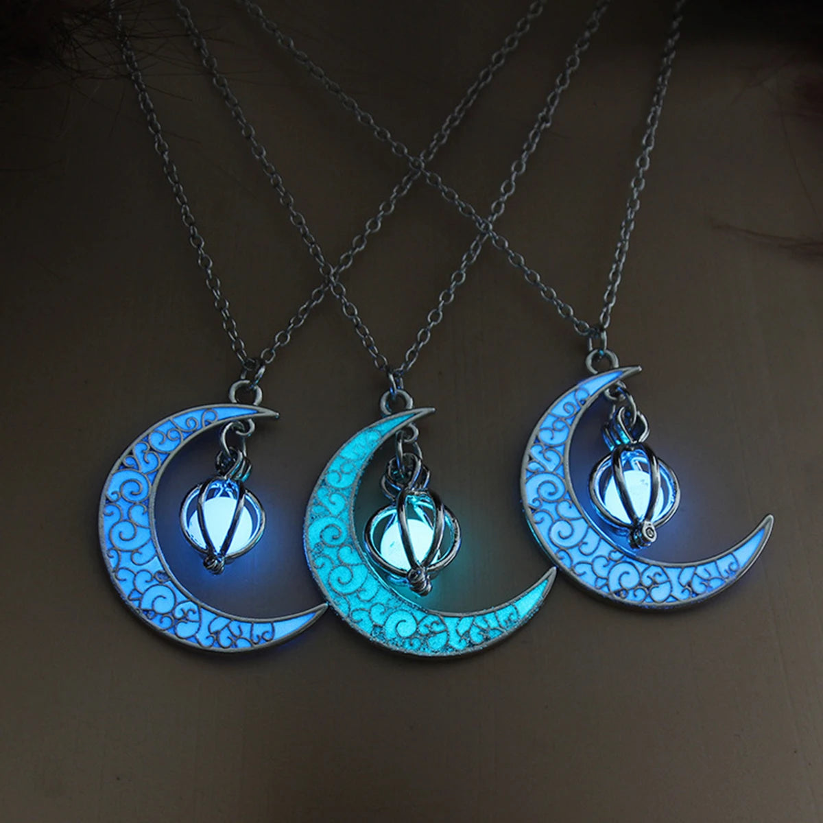 Cosmic Glow Necklace - ELISERIE